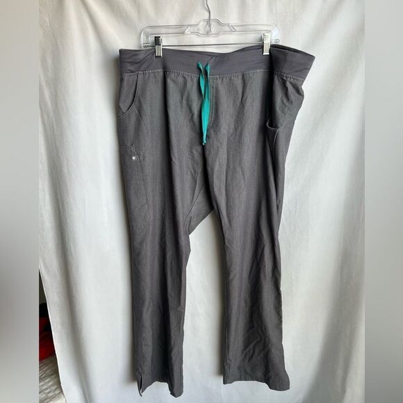 Figs Women’s Kade Cargo Scrub Pants Graphite size XXL - Picture 5 of 11